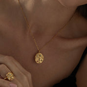 Luna Hammered Pendant Necklace | Gold