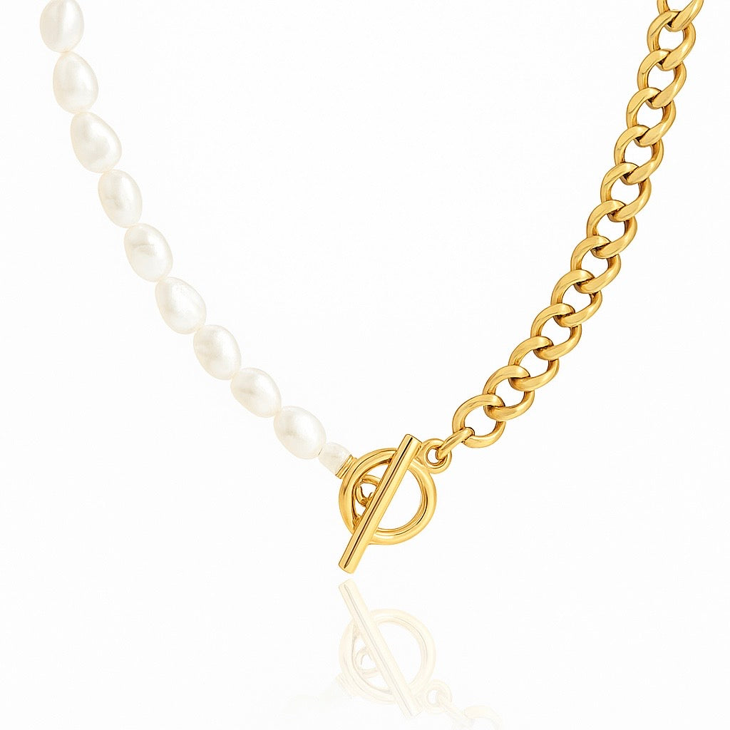Duet Baroque Pearl And Curb Chain Necklace | Gold