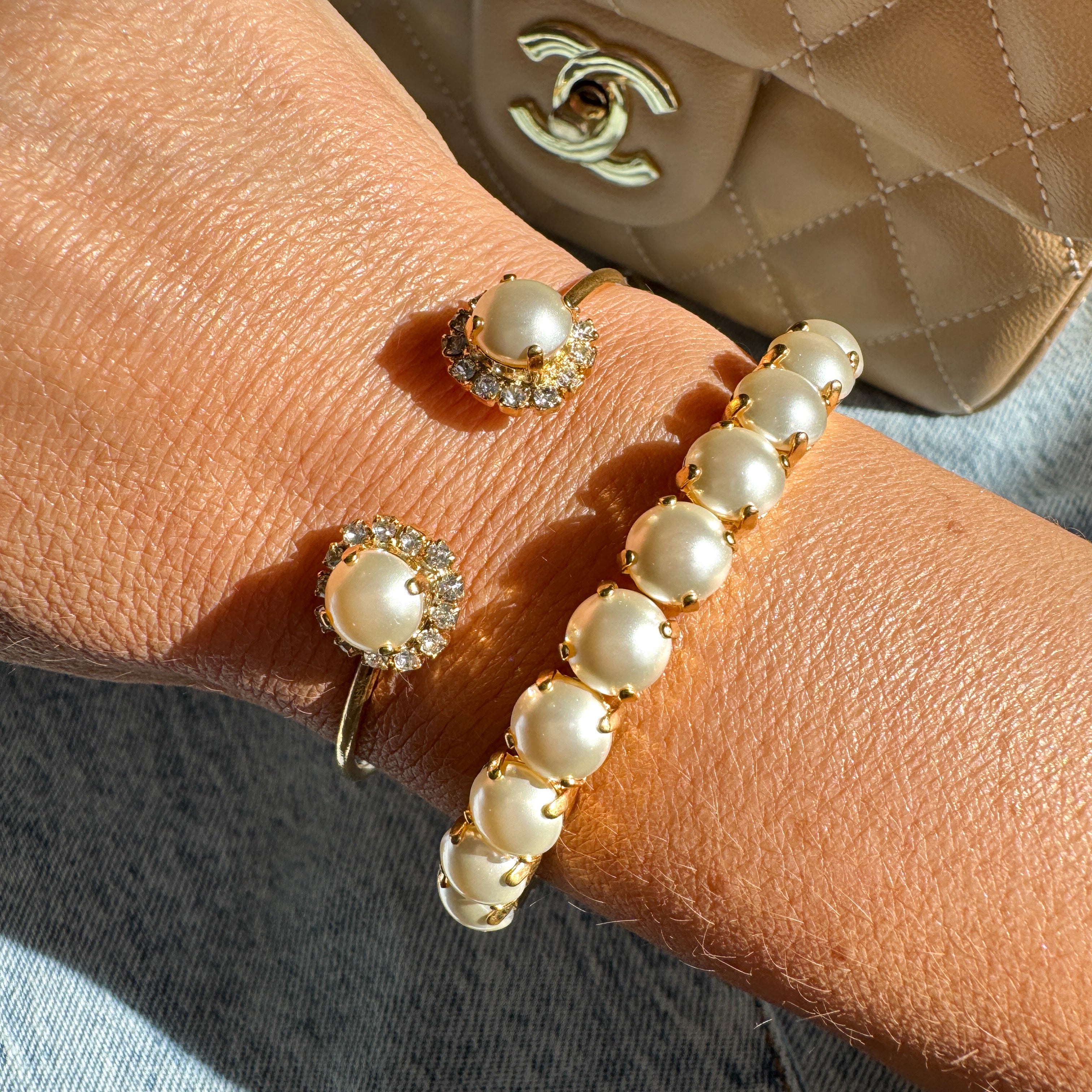 Eternal Halo Cuff Bracelet | Pearl | Gold
