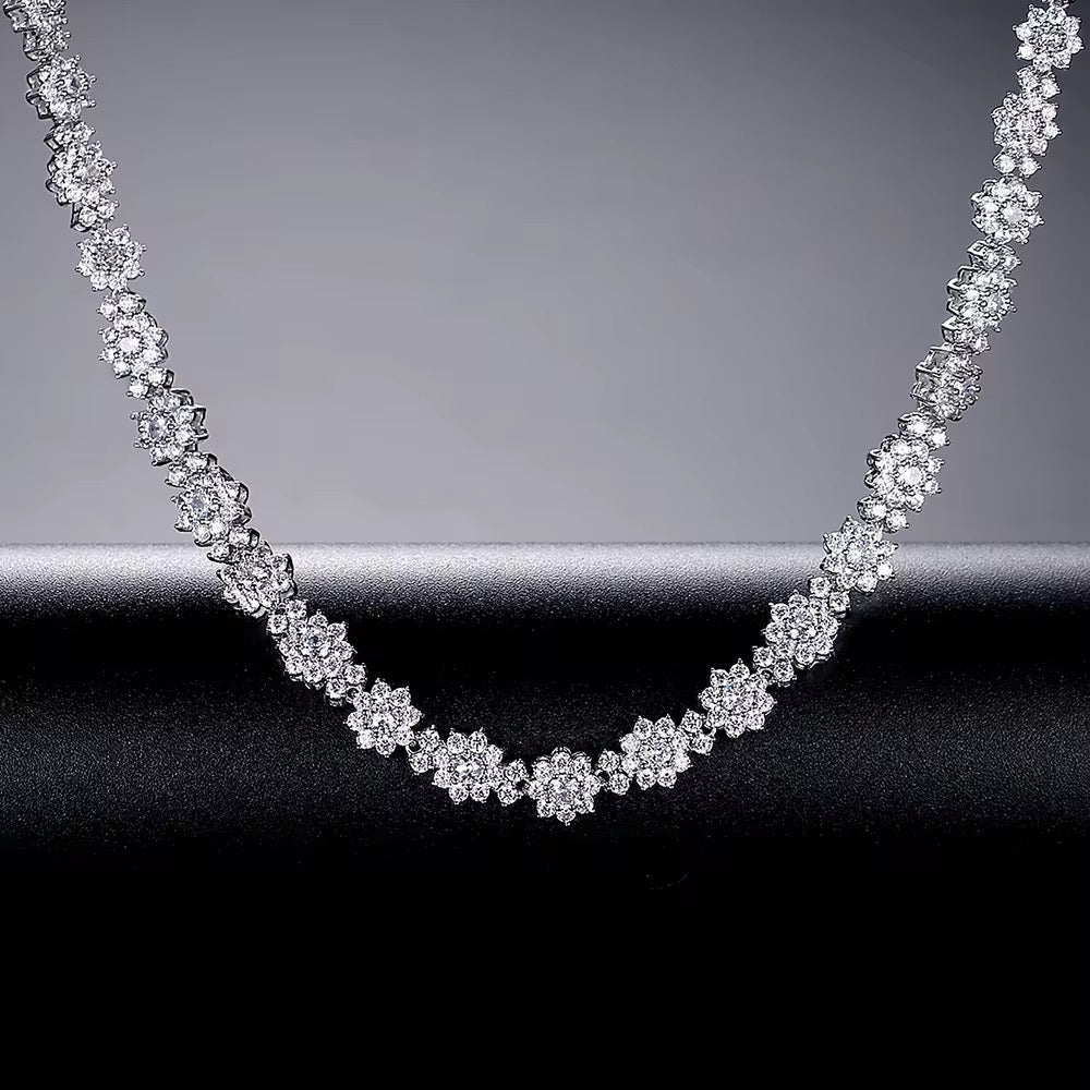 Lily Bloom Tennis Necklace | Silver