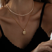 Azuréa Dainty Baroque Pearl Choker Necklace | Gold