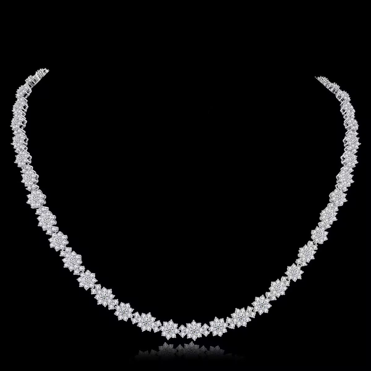 Lily Bloom Tennis Necklace | Silver