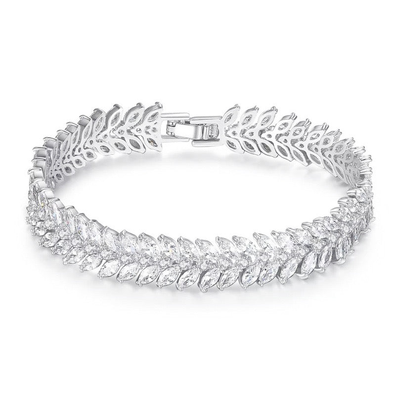 Tennis bracelet, silver tennis bracelet, tennis bracelet women, diamond tennis bracelet, tennis bracelet swarovski, wedding bracelet