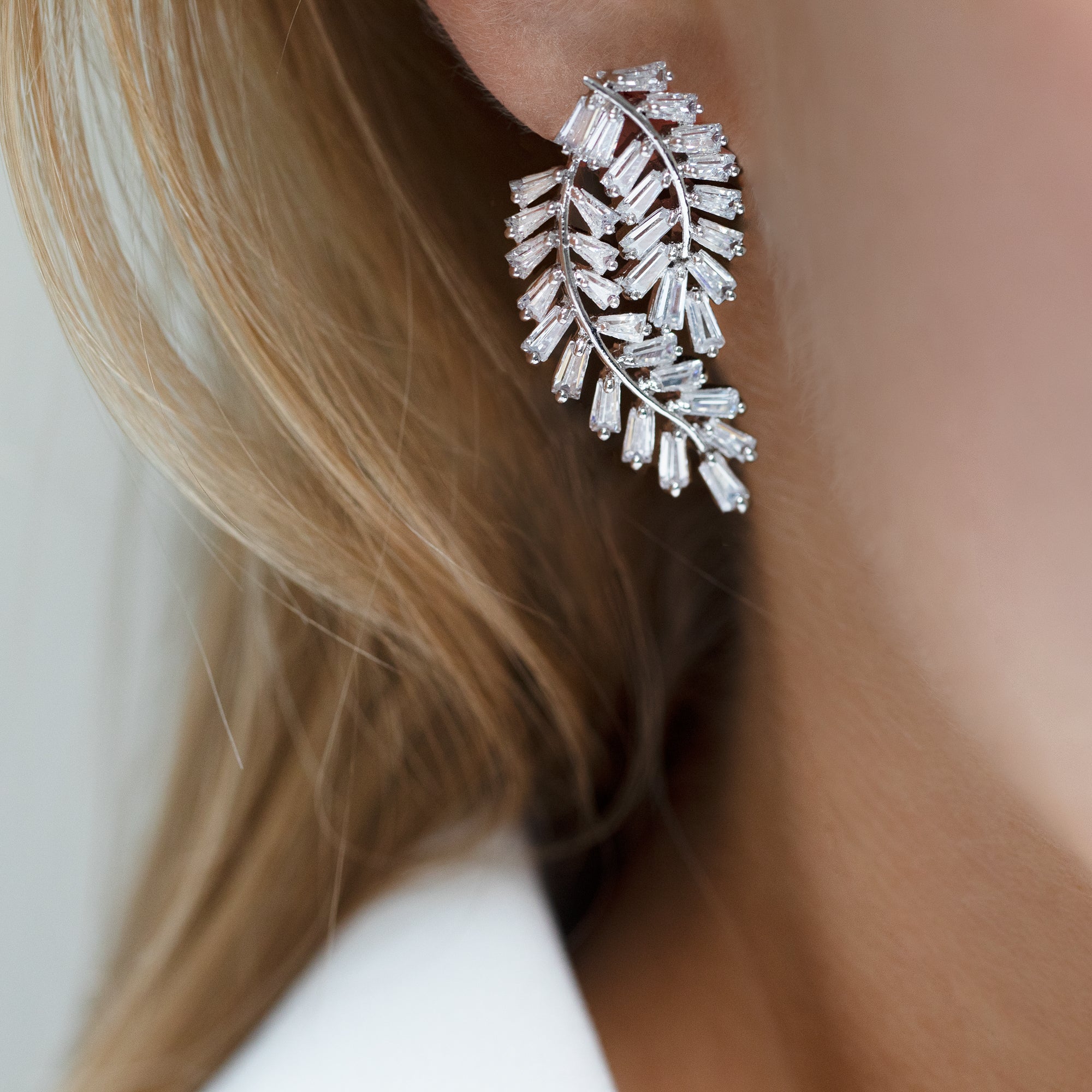 Wedding earrings, silver earrings, bridal earrings, bridesmaid earrings, going out earrings, shiny earrings, rhodium earrings, statement earrings