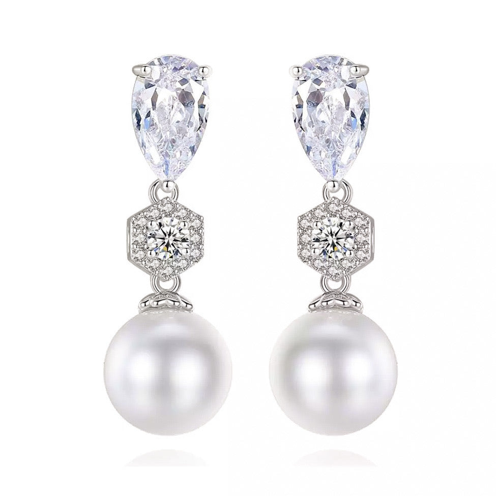 Pearl drop earrings, Silver going out earrings, wedding earrings, silver earrings, drop earrings, party earrings, Silver earrings , bridal earrings, going out earrings, statement earrings