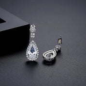 Silver earrings, teardrop earrings, wedding earrings, drop earrings, party earrings, silver earrings, going out earrings, statement earrings