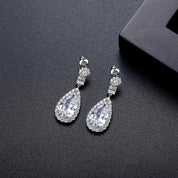 Silver earrings, teardrop earrings, wedding earrings, drop earrings, party earrings, silver earrings, going out earrings, statement earrings