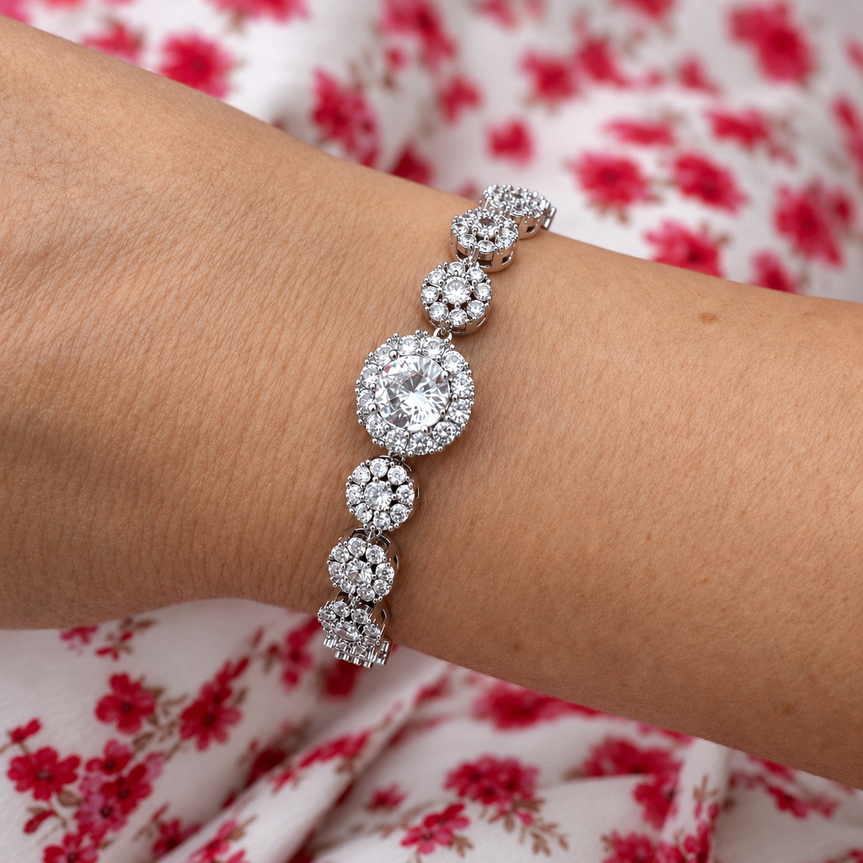 Fiora Statement Halo Tennis Bracelet | Silver