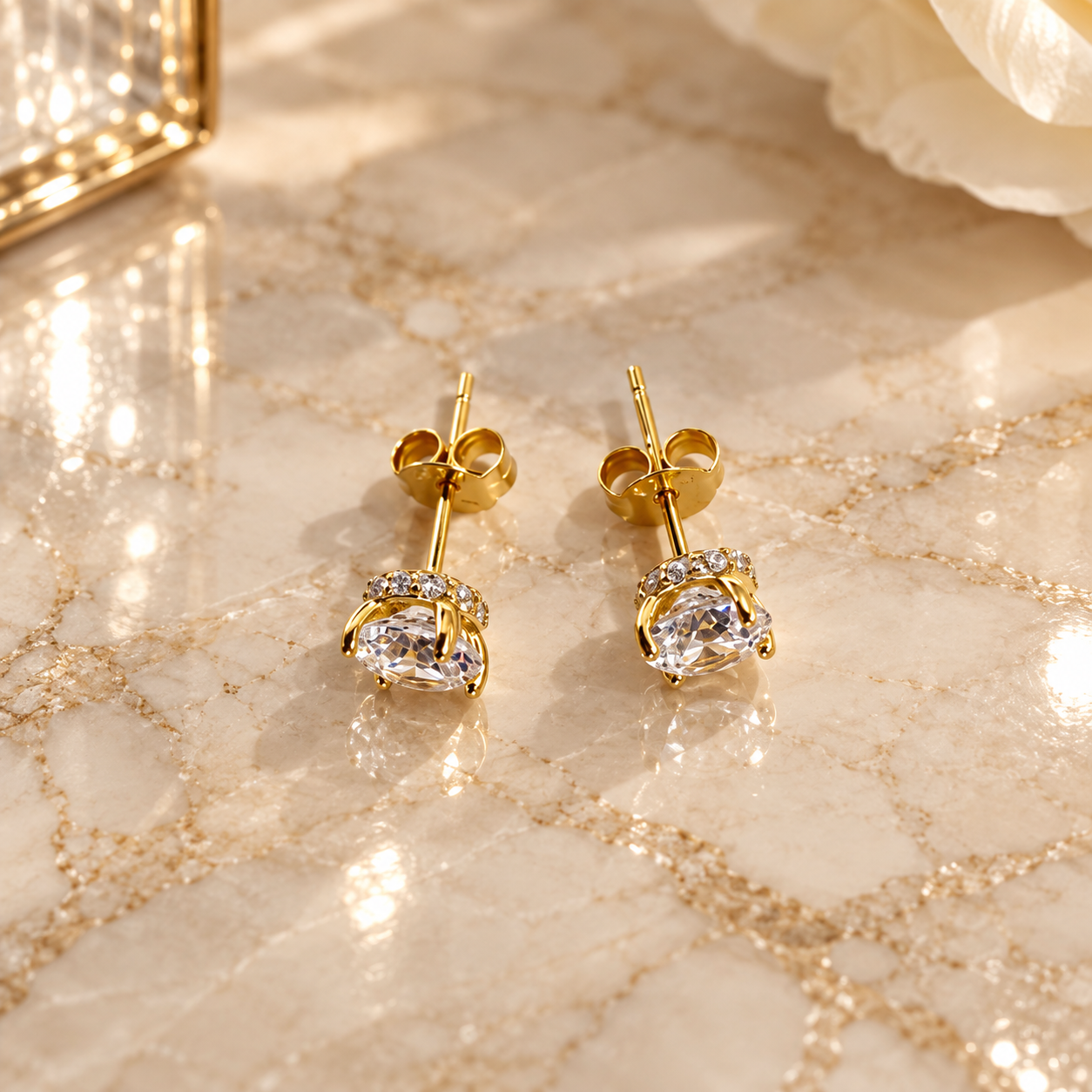 Valentina-Rose gold-plated 925 sterling silver Secret Halo Stud Earrings with 5A cubic zirconia