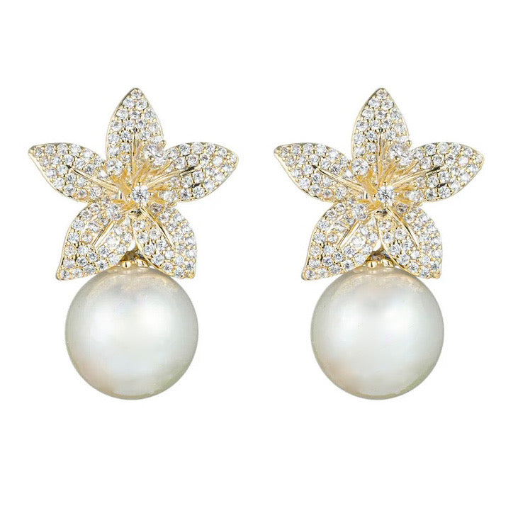 Lily Stargazer Pearl Dangle Drop Earrings | Gold