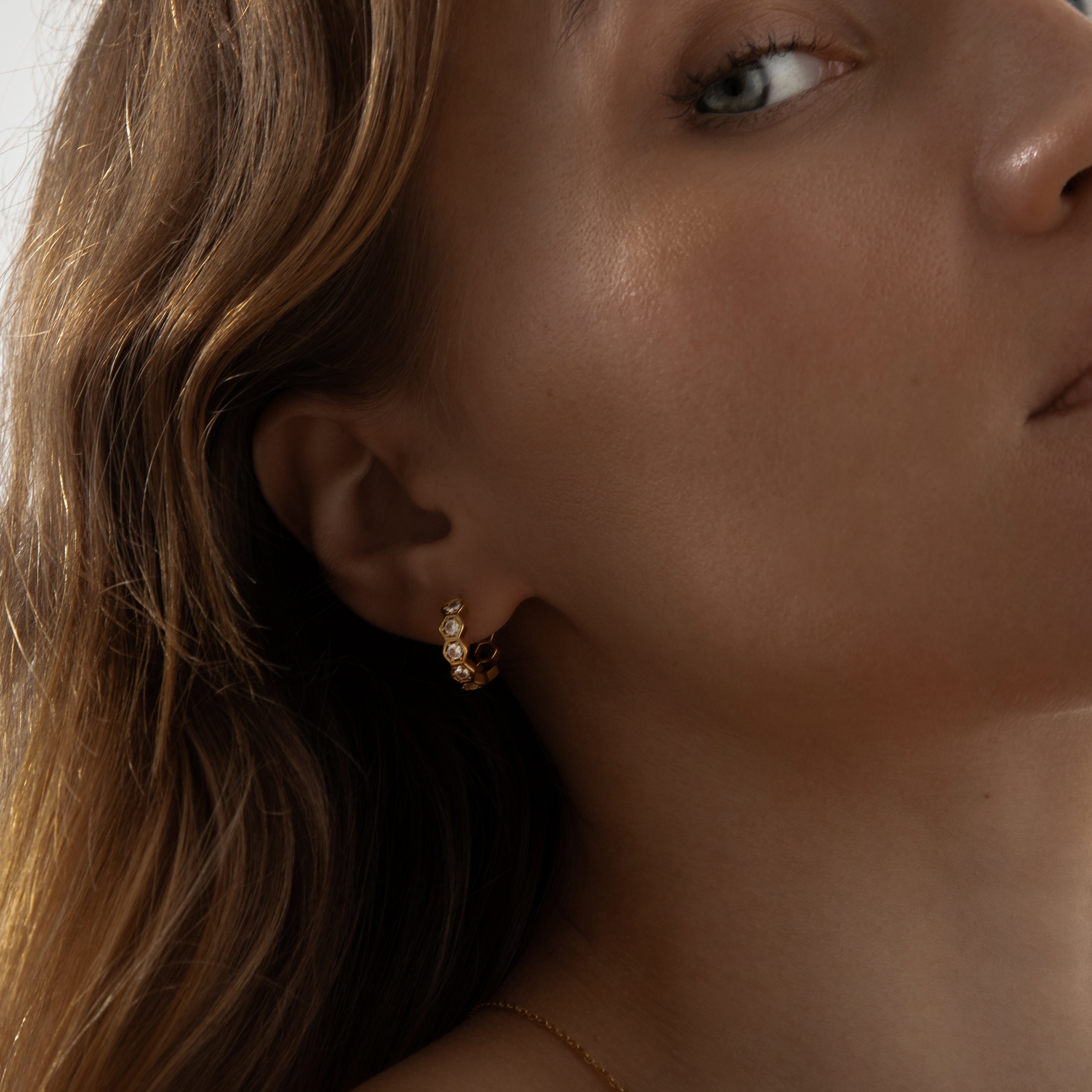 Honeycomb Huggie Hoop Earrings | Gold
