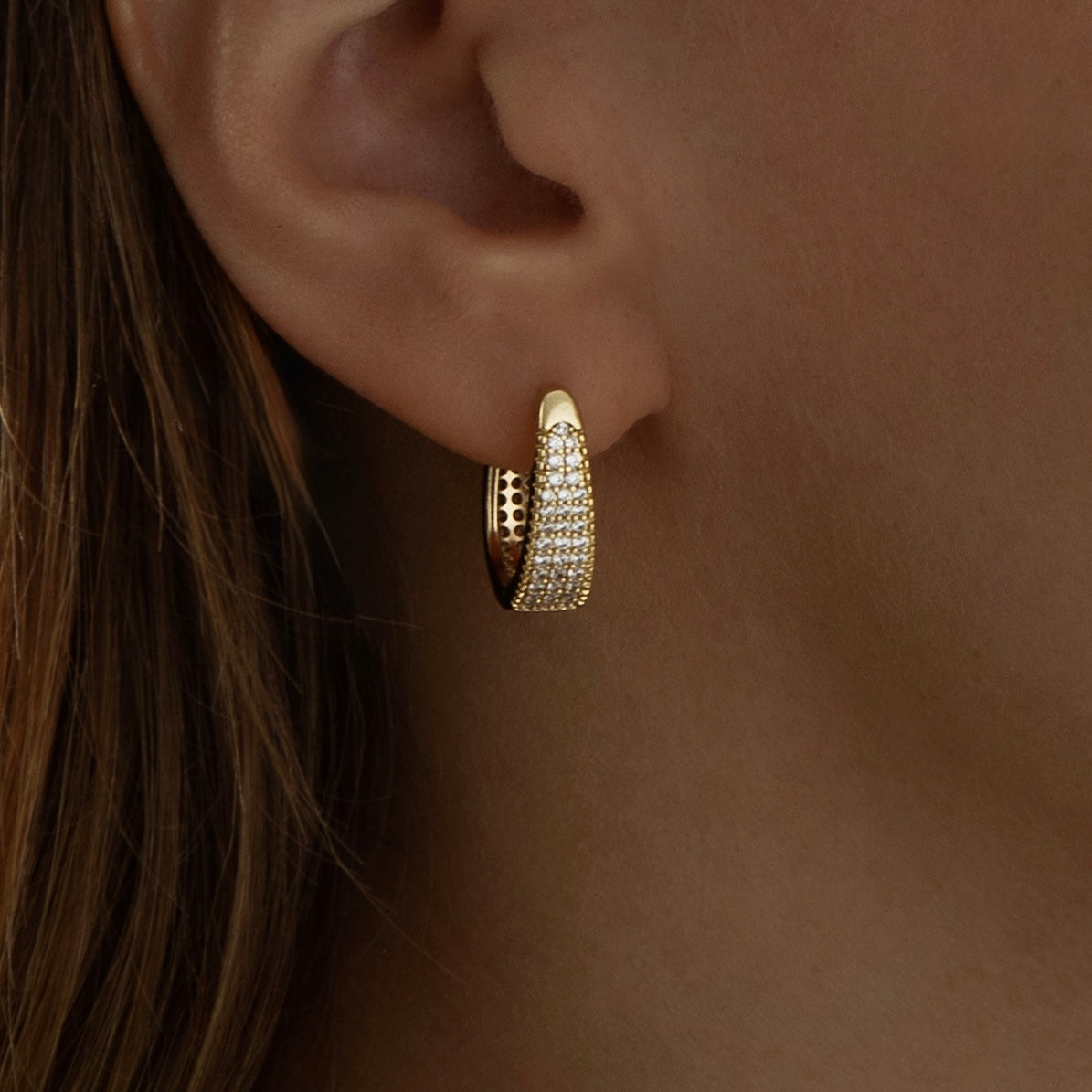 Carrie Tapered Pavé Huggie Hoops | Gold