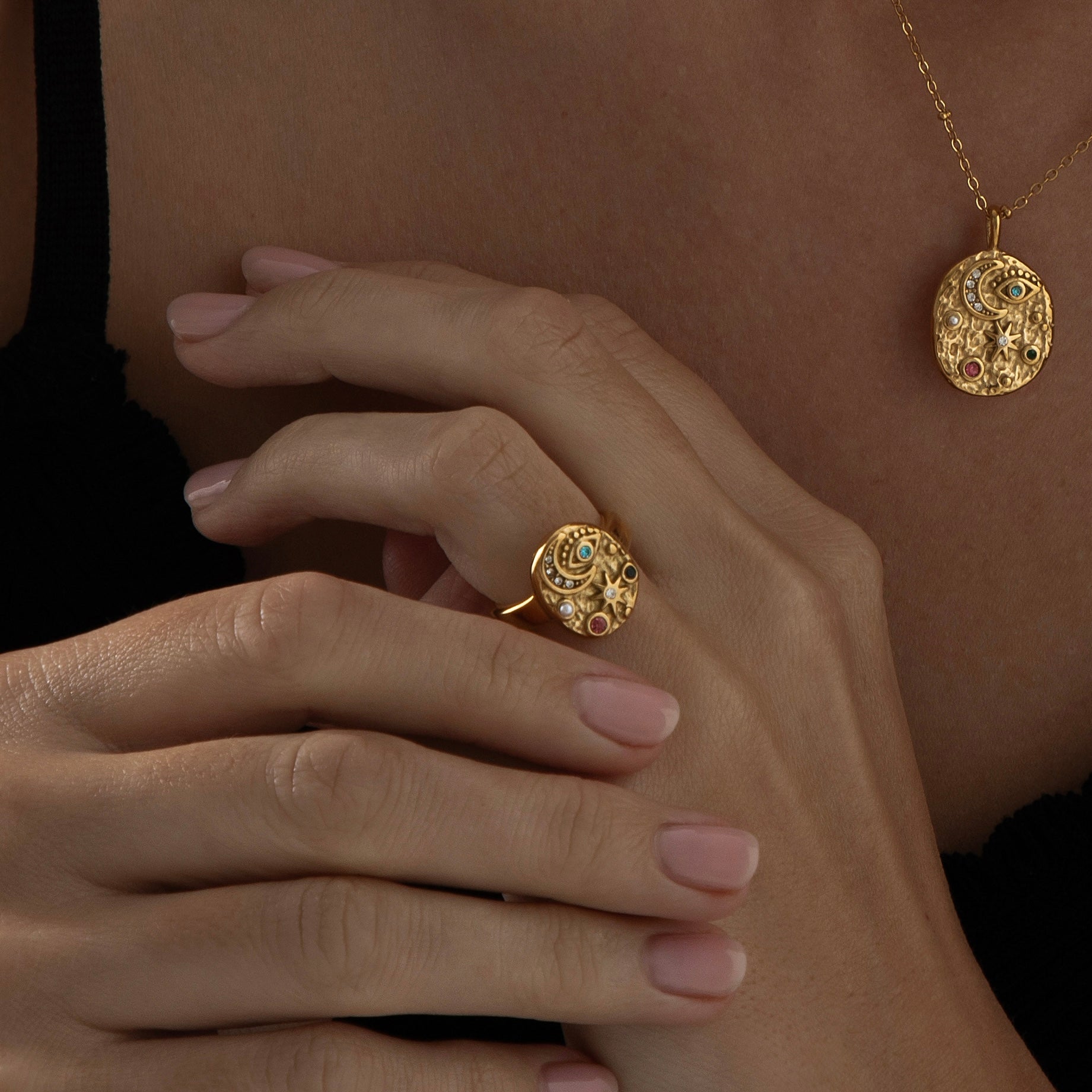 Luna Hammered Ring | Gold