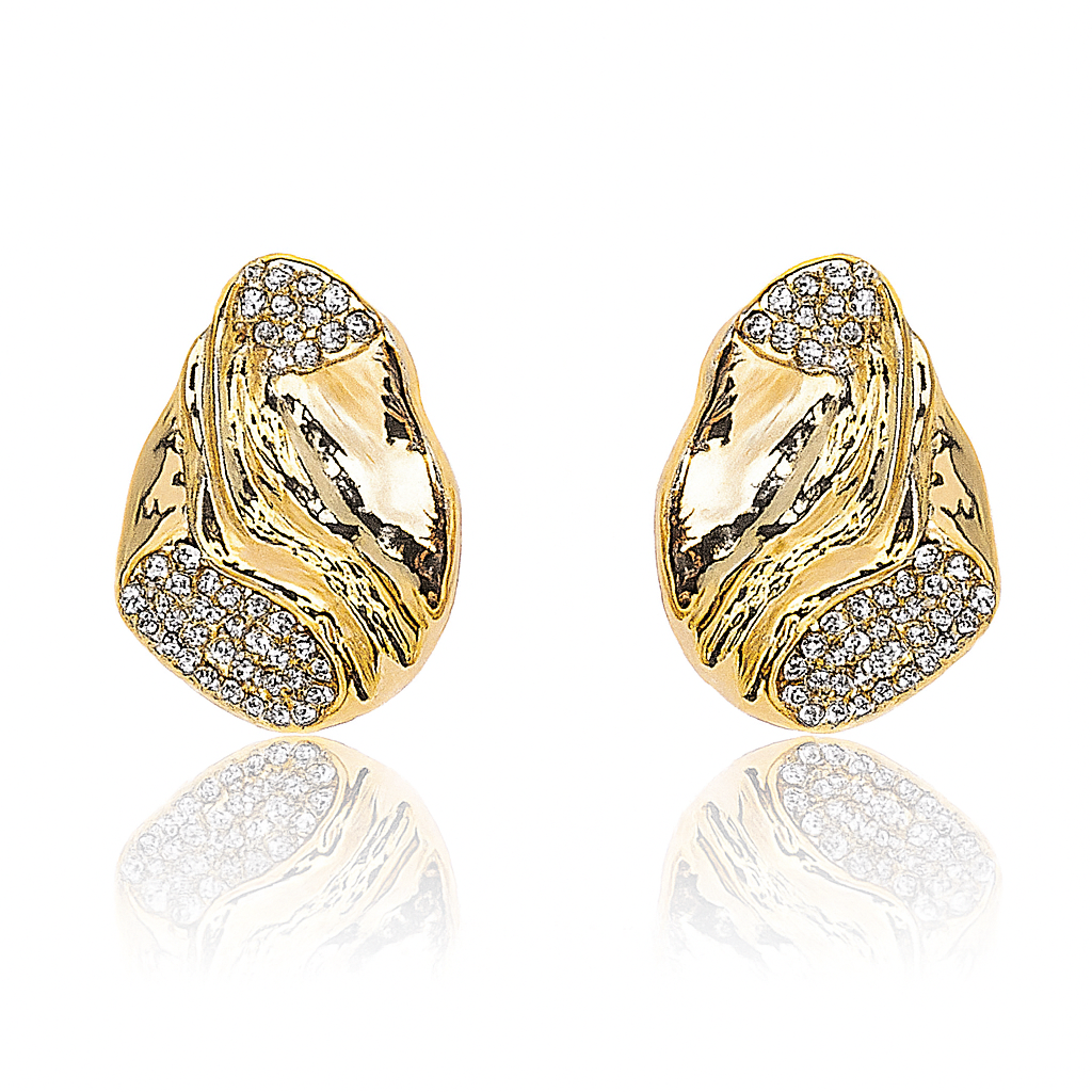 A pair of gold‑plated stud earrings, each shaped like three elegant, tapering wave arches that fan outward in a stylised, goddess-inspired design. The curved strands are smooth, mirror‑polished, and evenly spaced, creating a sense of movement and volume while remaining compact—approximately 1.3 cm tall from post to tip. They appear to sit snugly along the earlobe and fasten with standard push-back posts. The warm metallic sheen and sculptural silhouette evoke a graceful, contemporary luxury vibe.