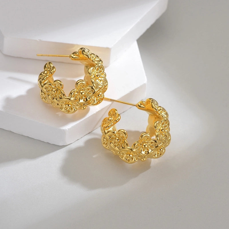 Puffy Buttercup Flower Hoop Earrings | Gold