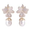 Gold earrings, pearl earrings, going out earrings, wedding earrings, golden earrings, drop earrings, party earrings, gold pearl earrings, pearl earrings, bridal earrings, statement earrings