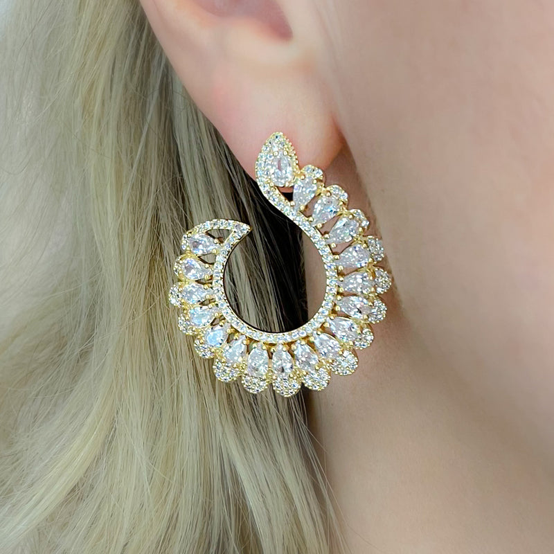 Gold going out earrings, statement earrings, 18k earrings, gold earrings, wedding earrings, sparkly earrings, shiny earrings