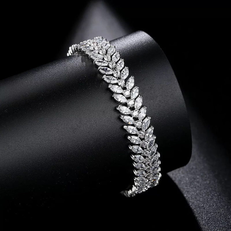 Tennis bracelet, silver tennis bracelet, tennis bracelet women, diamond tennis bracelet, tennis bracelet swarovski, wedding bracelet